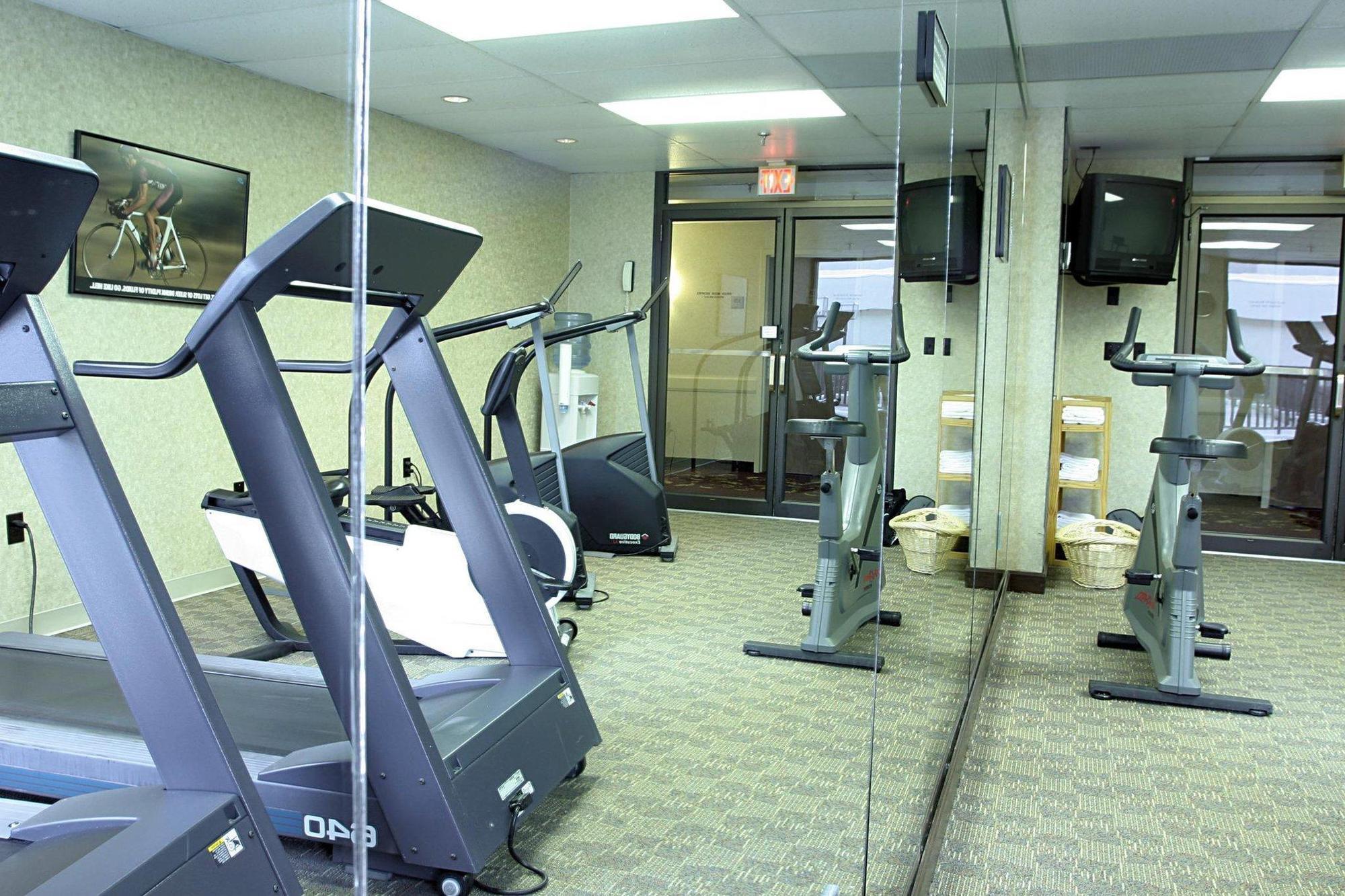 Magnuson Grand & Conference Center Somerset-Bridgewater Εξωτερικό φωτογραφία